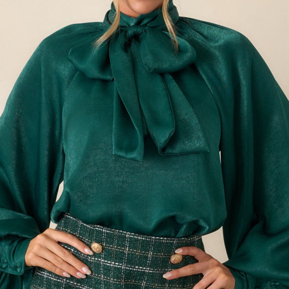 Aura | Size L | Silky Emerald Green Blouse with Bow and Balloon Sleeves